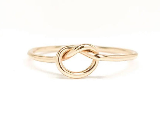 Love Knot Ring - KatzKollective